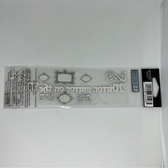 NWT Disney EK Success Snow White Mirror Mirror On The Wall Sticker Set - Picture 2 of 5